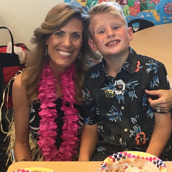 Meet your Posher, Jennifer - Picture 4 of 4